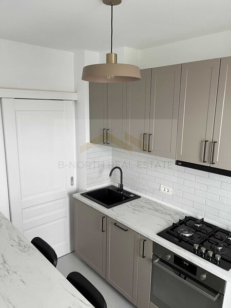 Unirii, Calea Serban Voda 47, apartament 2 camere de inchiriat, renovat.